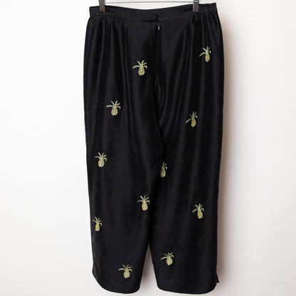 100% Silk Embroidered Pineapple Capris, Women's Size 10