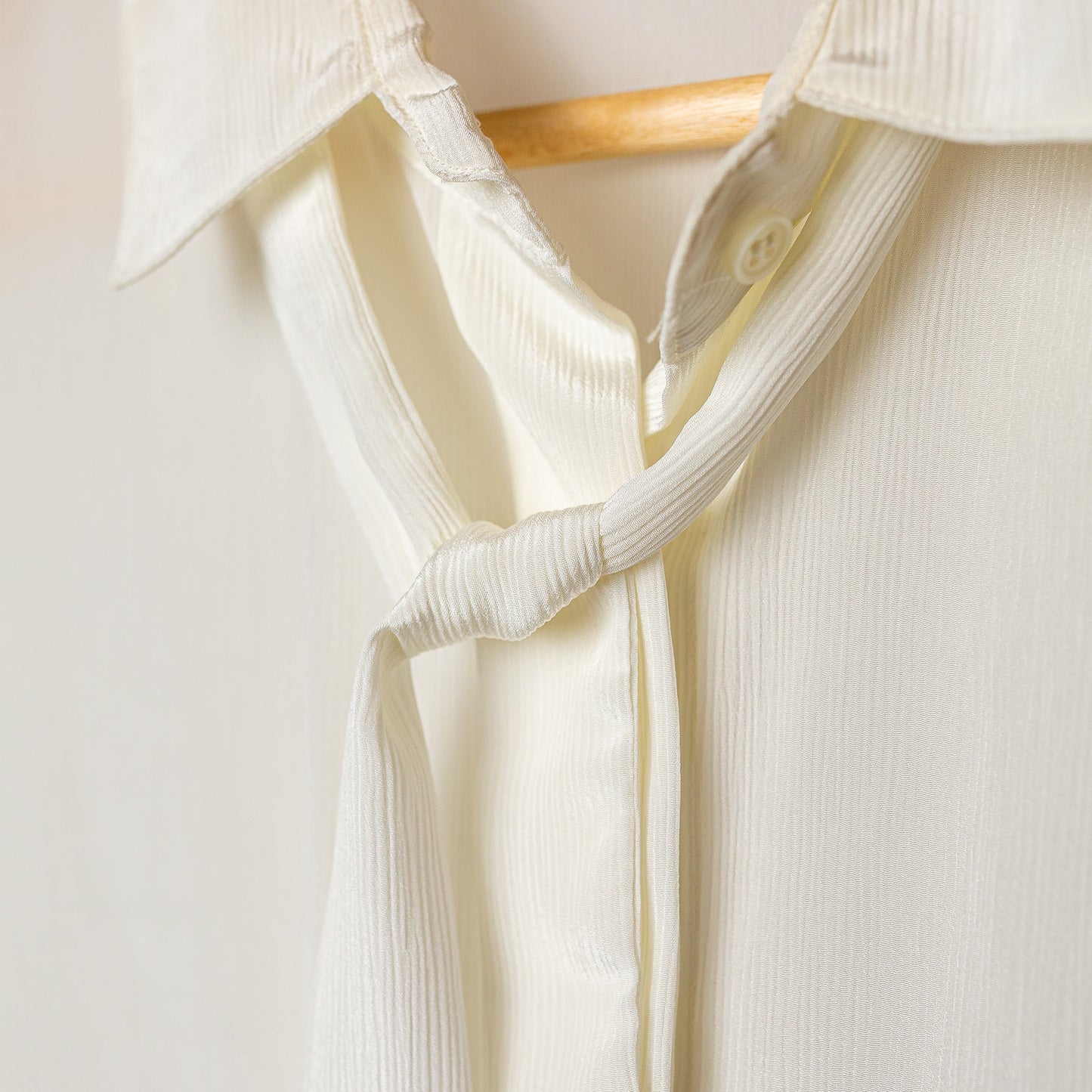 1980's "Country Suburbans" White Blouse