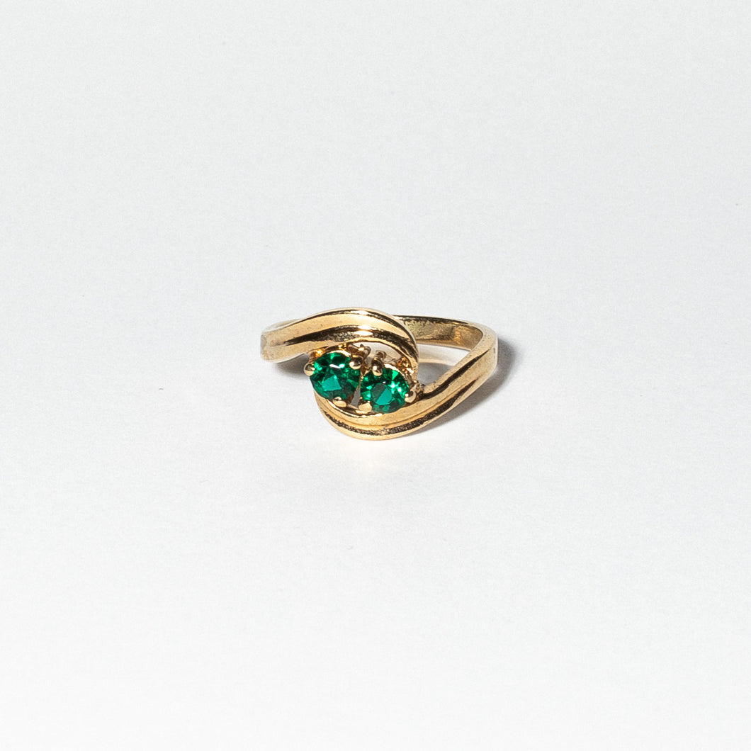 Gold Tone Emerald Rhinestone Cluster Ring, Size 7