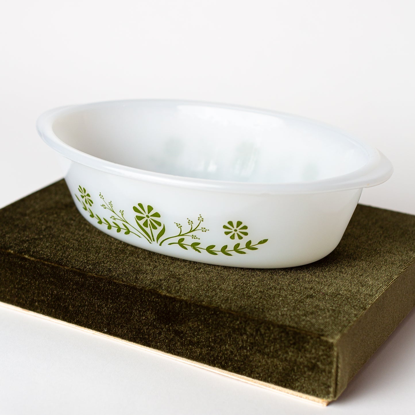 Glasbake by McKee 1 Quart Casserole Dish, 1970s
