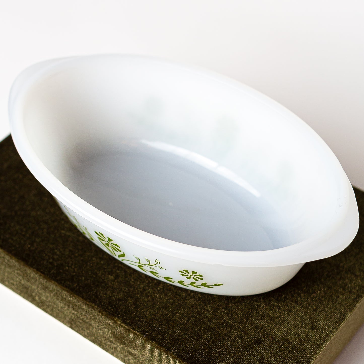 Glasbake by McKee 1 Quart Casserole Dish, 1970s