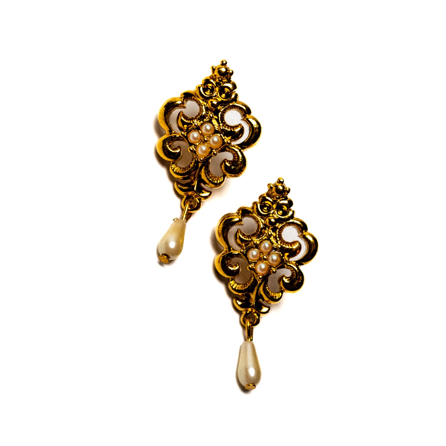 Avon Goldtone Earrings