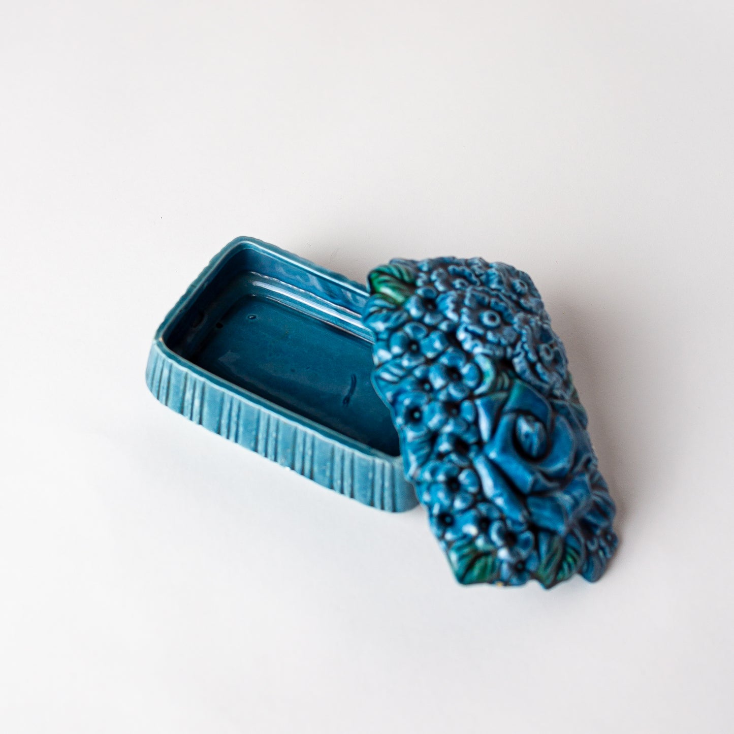 Mid-Century Modern Japanese Slip-Cast Trinket Box