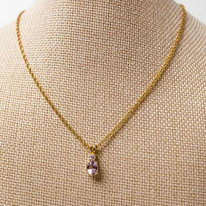 Vintage Gold-tone Pendant Necklace featuring Lavender and Clear Stones