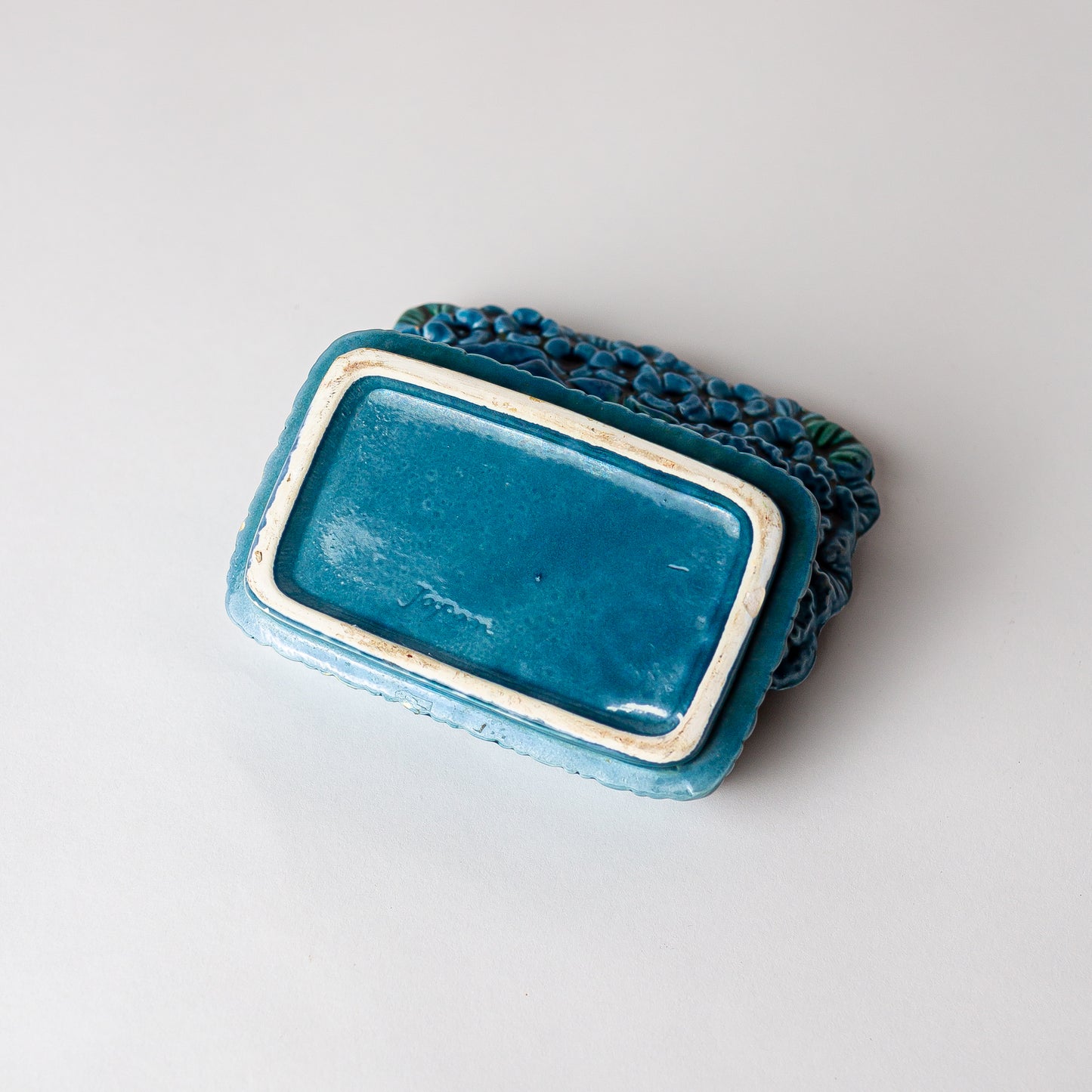Mid-Century Modern Japanese Slip-Cast Trinket Box