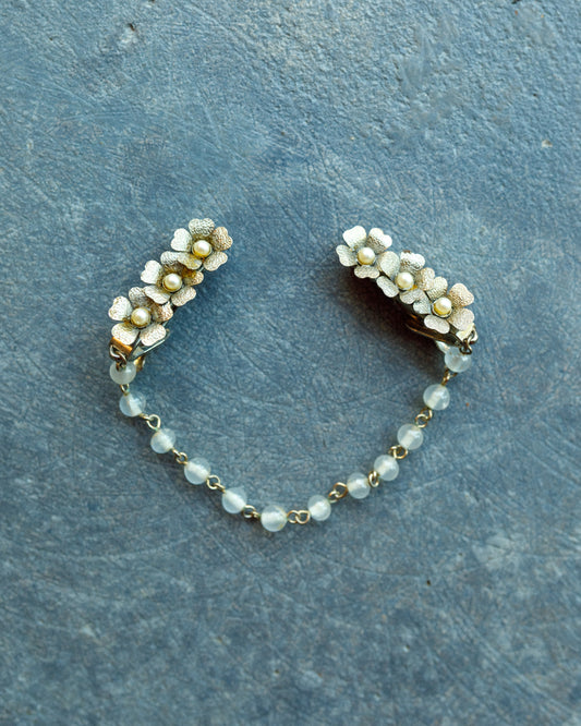 Vintage Floral Collar Clip